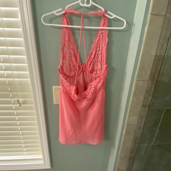 Pink Lingerie Set - Picture 2 of 2